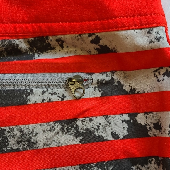 *Host Pick* North Face board shorts - Picture 13 of 16